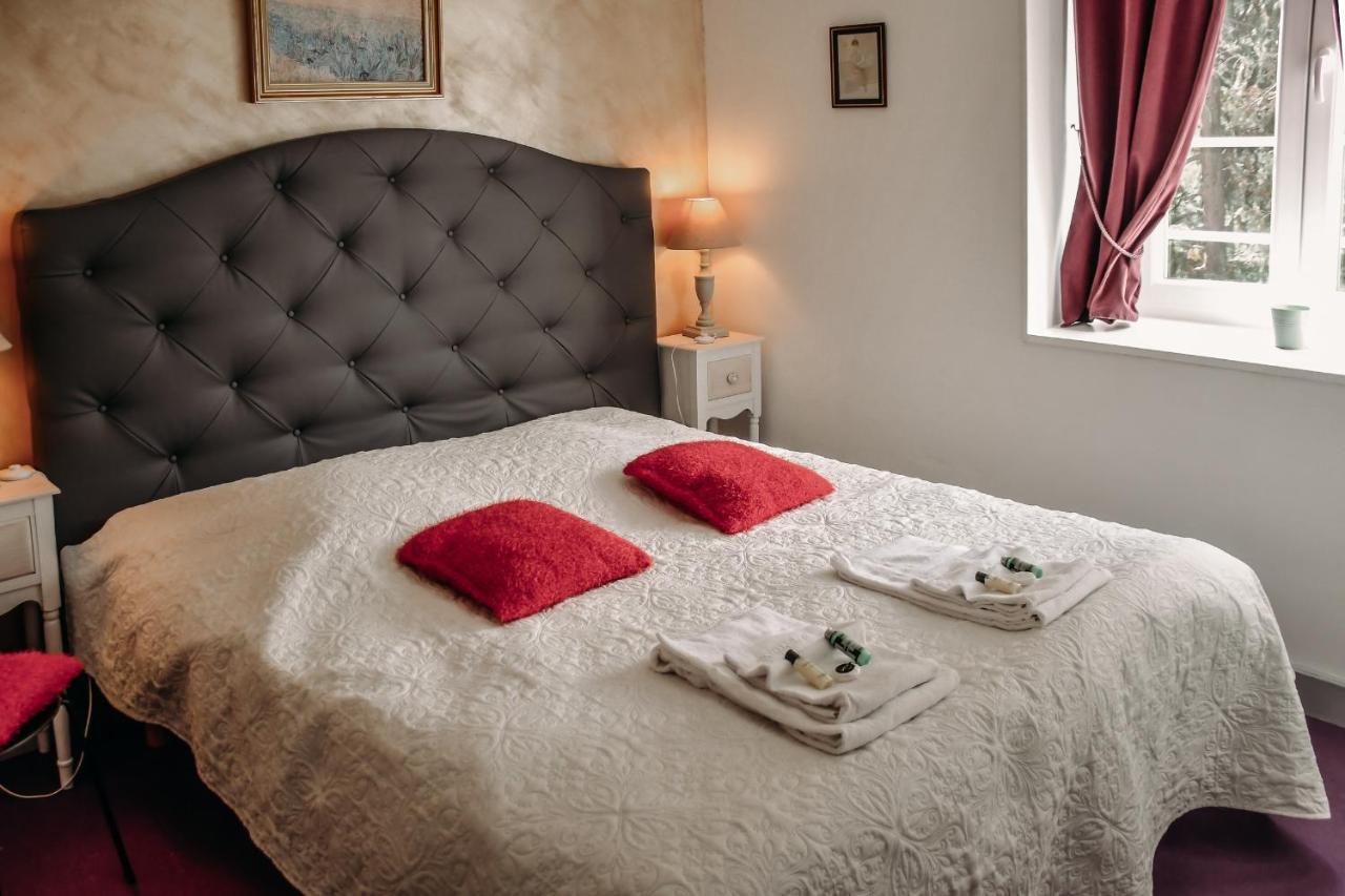 Chateau De Bed & Breakfast